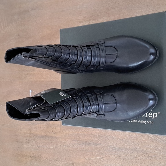 Spring Step Garibaldi Bootie - Color: Black - Size: EUR 40 (US 9) - Picture 2 of 10